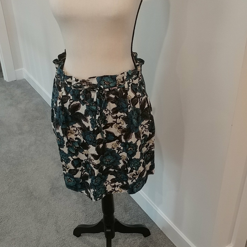 LOFT skirt